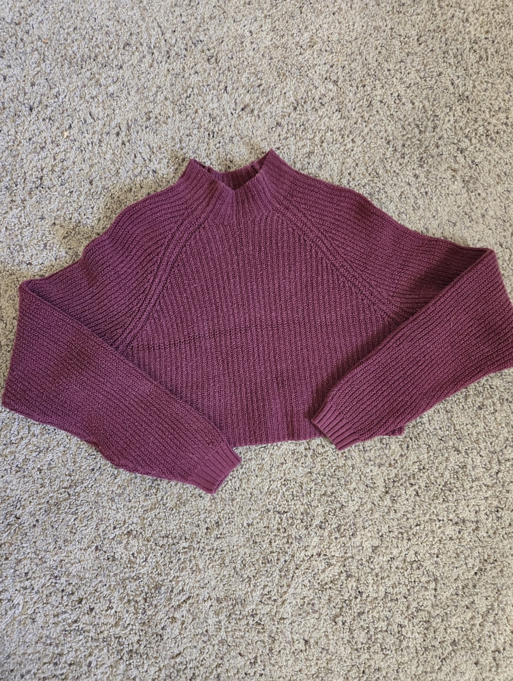 Hollister Cropped Mock Neck Sweater - Berry Plum